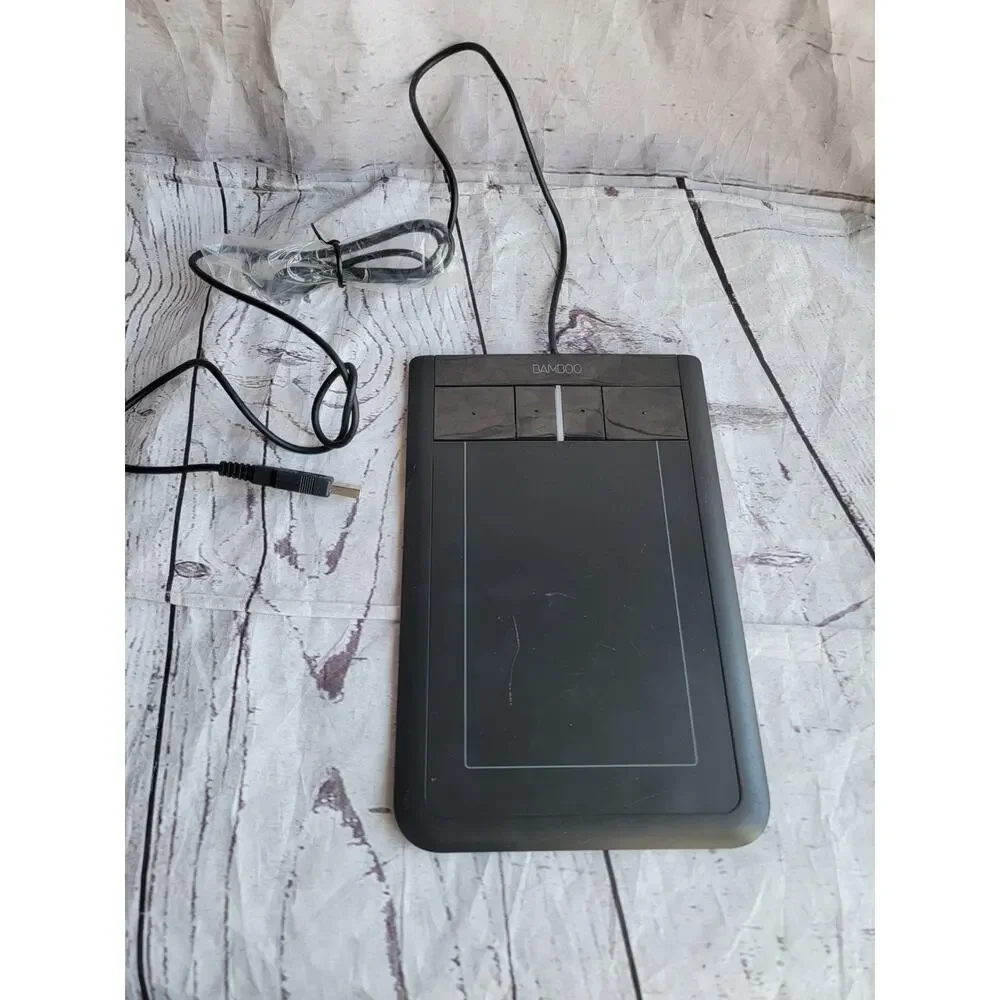 Wacom CTT-460 Bamboo Touch Digital Tablet NO PEN tested & working